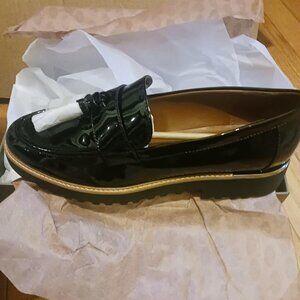 Franco Sarto Women's Carolynn Tassel Loafer Size 7 Brand New